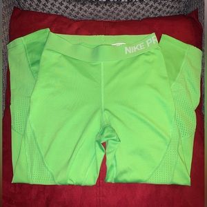 Nike Pro leggings